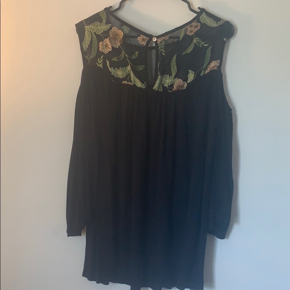 Open-Shoulder Mesh Blouse - Picture 5 of 5